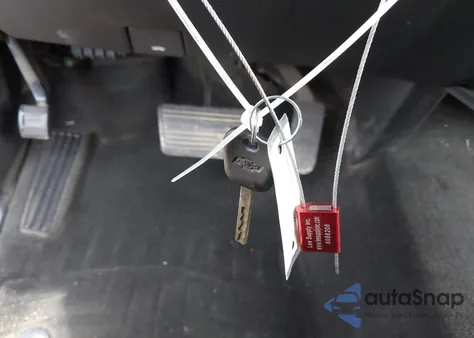 2017 Chevrolet Silverado 1500 1Lt from USA, damaged, VIN 3GCPCREC7HG266782